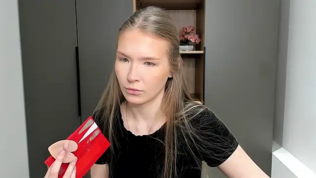 Snapshot of BarbMontilla chatting on 03/24/26, 08:52 BarbMontilla online show from 03/24/26, 08:52