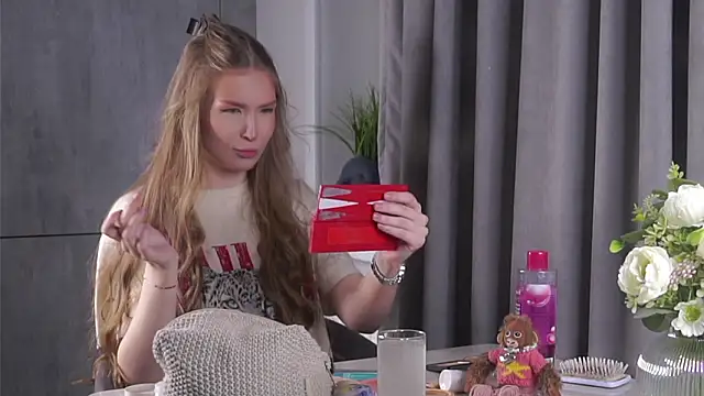 Snapshot of BarbMontilla chatting on 03/26/26, 12:11 BarbMontilla online show from 03/26/26, 12:11