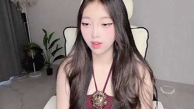 Yukiy8877 online show from 04/19/26, 11:07