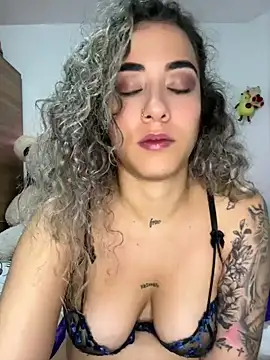 Snapshot of Melina-54 chatting on 06/19/26, 09:07 Melina-54 online show from 06/19/26, 09:07