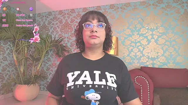 Snapshot of alexa_cruz__ chatting on 04/26/26, 11:41 alexa cruz online show from 04/26/26, 11:41