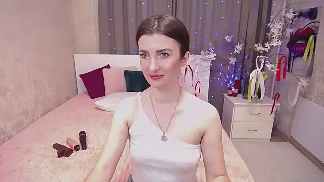 Snapshot of EvelinCuper_ chatting on 06/11/26, 05:27 EvelinCuper online show from 06/11/26, 05:27