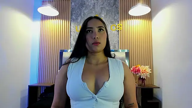 Sulay Kim online show from 06/01/26, 07:04