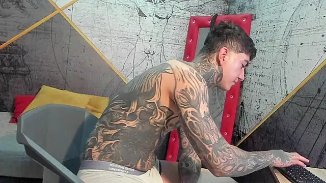 Gury tattoo online show from 04/09/26, 04:34