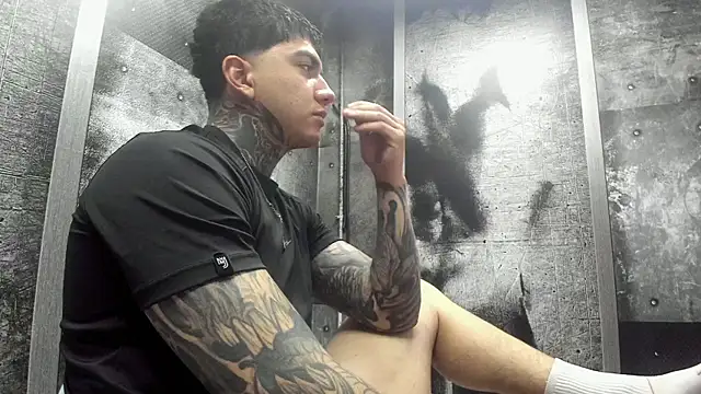 Gury tattoo online show from 06/26/26, 10:03
