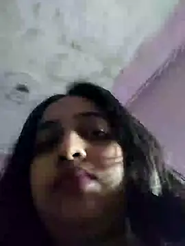 ALIZA FENDY online show from 07/13/26, 01:36