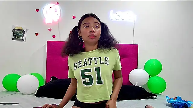 Ellie Cute7 online show from 04/02/26, 07:22