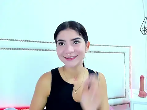 emma-sandoval online show from 05/31/26, 04:03