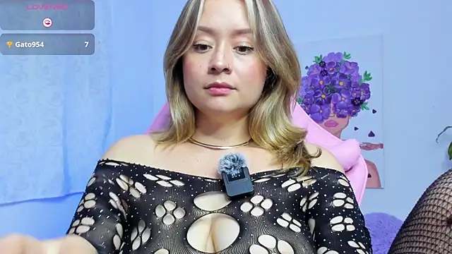 Ari Angel23 online show from 05/31/26, 05:59