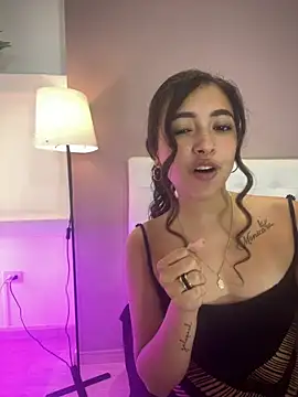 Zoesecret online show from 05/14/26, 06:53