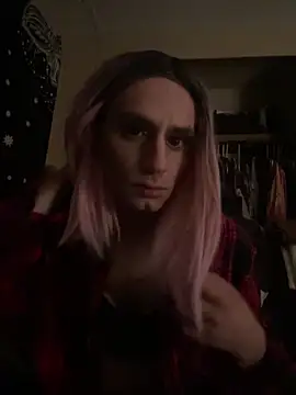 Snapshot of AlexAndriaStrips chatting on 03/21/26, 08:08 AlexAndriaStrips online show from 03/21/26, 08:08