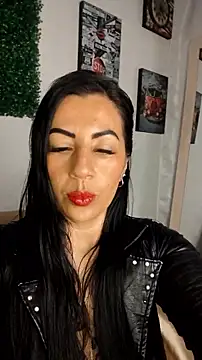 Franchescatoop online show from 05/04/26, 06:04