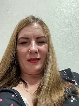 Snapshot of Susan_Wright chatting on 06/06/26, 11:09 Susan Wright online show from 06/06/26, 11:09