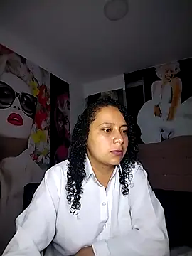 Sofia Alane online show from 04/10/26, 09:14