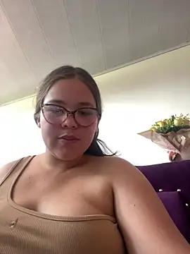 Dulce Noa online show from 03/22/26, 04:32