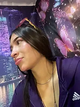 Snapshot of Itze_Mua chatting on 03/27/26, 10:20 Itze Mua online show from 03/27/26, 10:20