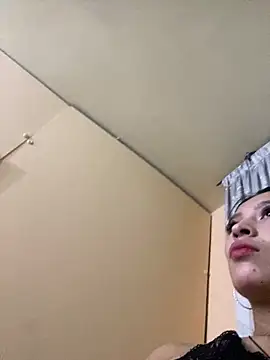 Snapshot of Itze_Mua chatting on 05/07/26, 11:10 Itze Mua online show from 05/07/26, 11:10
