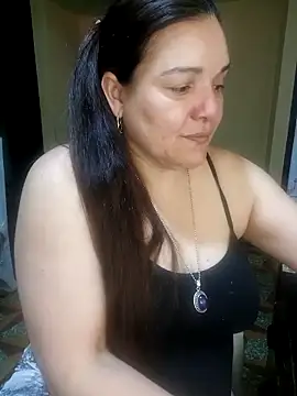 Snapshot of Zuleyka_69 chatting on 05/07/26, 10:59 Zuleyka 69 online show from 05/07/26, 10:59