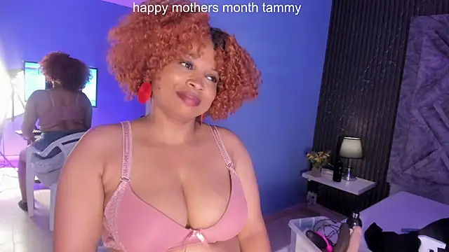 Snapshot of TammyBrown1 chatting on 05/10/26, 04:17 TammyBrown1 online show from 05/10/26, 04:17