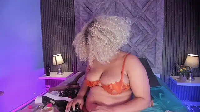 TammyBrown1 online show from 07/14/26, 04:39