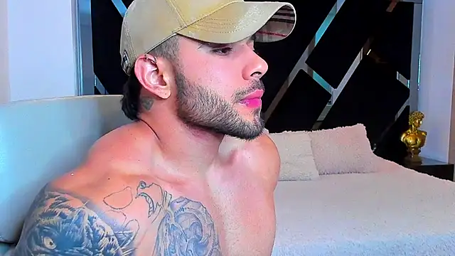 Snapshot of Raytorres chatting on 05/03/26, 07:31 Raytorres online show from 05/03/26, 07:31