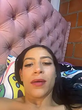 Snapshot of Jill_valen chatting on 06/20/26, 02:58 Jill valen online show from 06/20/26, 02:58
