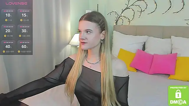 Emma peach online show from 06/09/26, 07:42