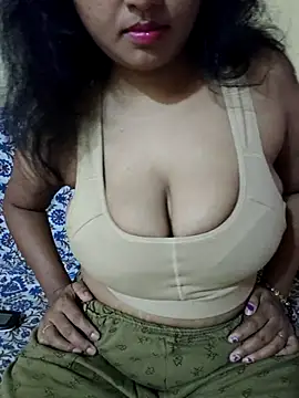 Snapshot of Tridha_2 chatting on 04/14/26, 12:11 Tridha 2 online show from 04/14/26, 12:11