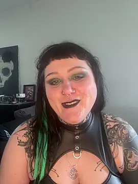 InkMaleficent online show from 04/19/26, 10:47