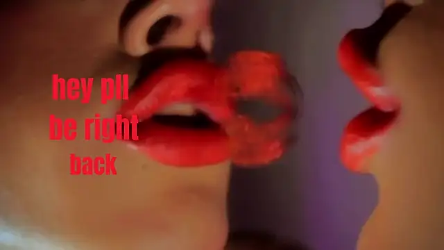 Snapshot of Mia_Culpa chatting on 04/08/26, 02:28 Mia Culpa online show from 04/08/26, 02:28
