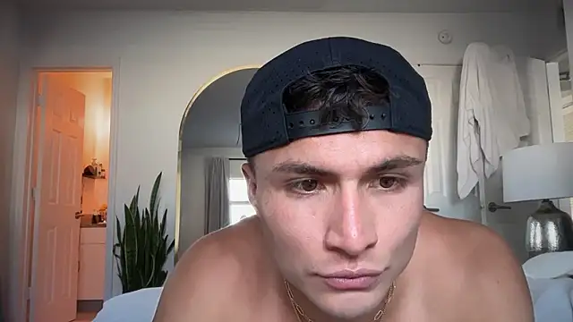 Snapshot of nicoferraroxx chatting on 03/22/26, 09:07 nicoferraroxx online show from 03/22/26, 09:07