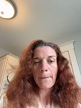 Snapshot of NataLee_vault chatting on 03/25/26, 04:24 NataLee vault online show from 03/25/26, 04:24