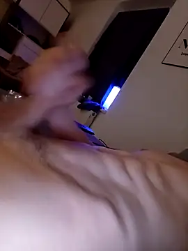 matthi898 online show from 04/16/26, 09:39