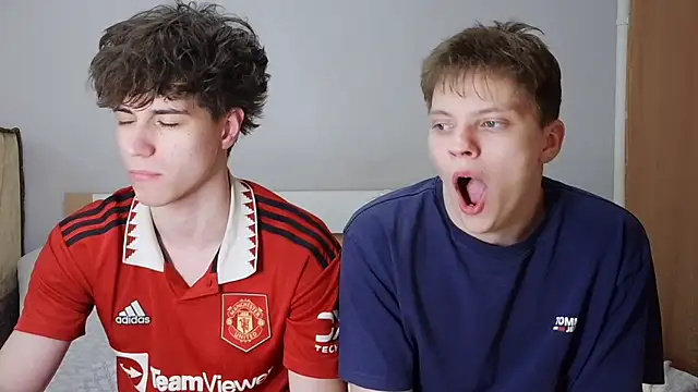 1gay1straight online show from 03/23/26, 03:32