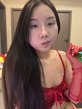 xiaoxiong168 online show from 04/29/26, 03:16