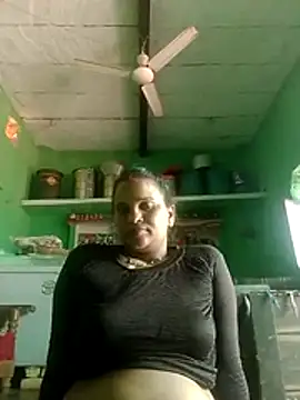 Shivani09900 online show from 07/14/26, 04:39