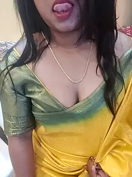 Snapshot of Ramya_456 chatting on 04/25/26, 03:31 Ramya 456 online show from 04/25/26, 03:31