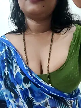 Snapshot of Ramya_456 chatting on 06/18/26, 09:14 Ramya 456 online show from 06/18/26, 09:14