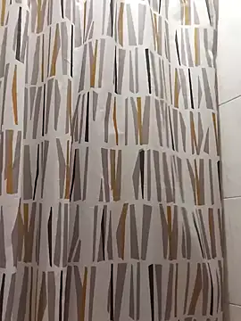 VENUSH STYLO online show from 04/11/26, 02:49