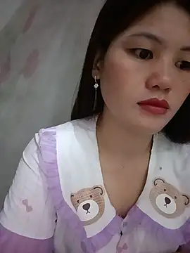Snapshot of meg_06 chatting on 06/30/26, 10:55 meg 06 online show from 06/30/26, 10:55