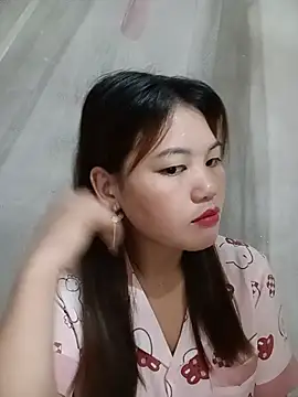 Snapshot of meg_06 chatting on 07/19/26, 10:46 meg 06 online show from 07/19/26, 10:46