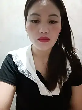 Snapshot of meg_06 chatting on 08/02/26, 10:03 meg 06 online show from 08/02/26, 10:03