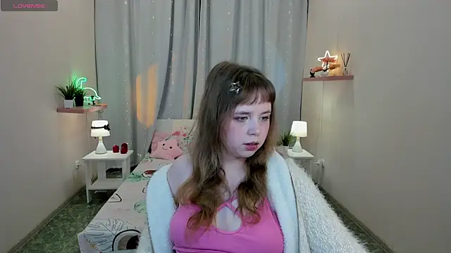 LeonaHicks online show from 03/26/26, 06:08