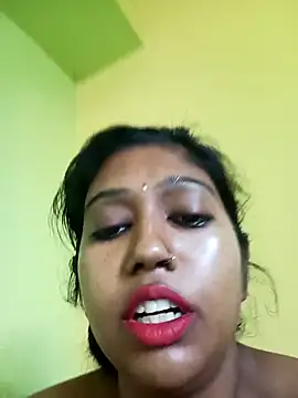 bannerjeesneha20 online show from 05/06/26, 02:19