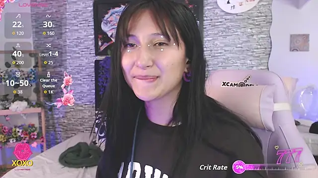Snapshot of eyes_moonn chatting on 05/28/26, 12:35 eyes moonn online show from 05/28/26, 12:35