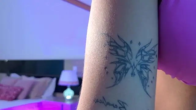 LindaBenetti online show from 03/30/26, 12:06