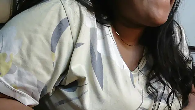 Snapshot of Choco_QueenX chatting on 04/02/26, 06:49 Choco QueenX online show from 04/02/26, 06:49