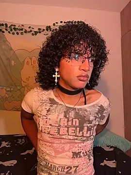 LunuxSiren online show from 04/11/26, 12:48