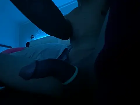 hpcouplee420 online show from 05/20/26, 05:24