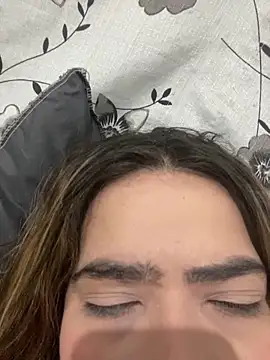 isadora437 online show from 03/24/26, 12:37